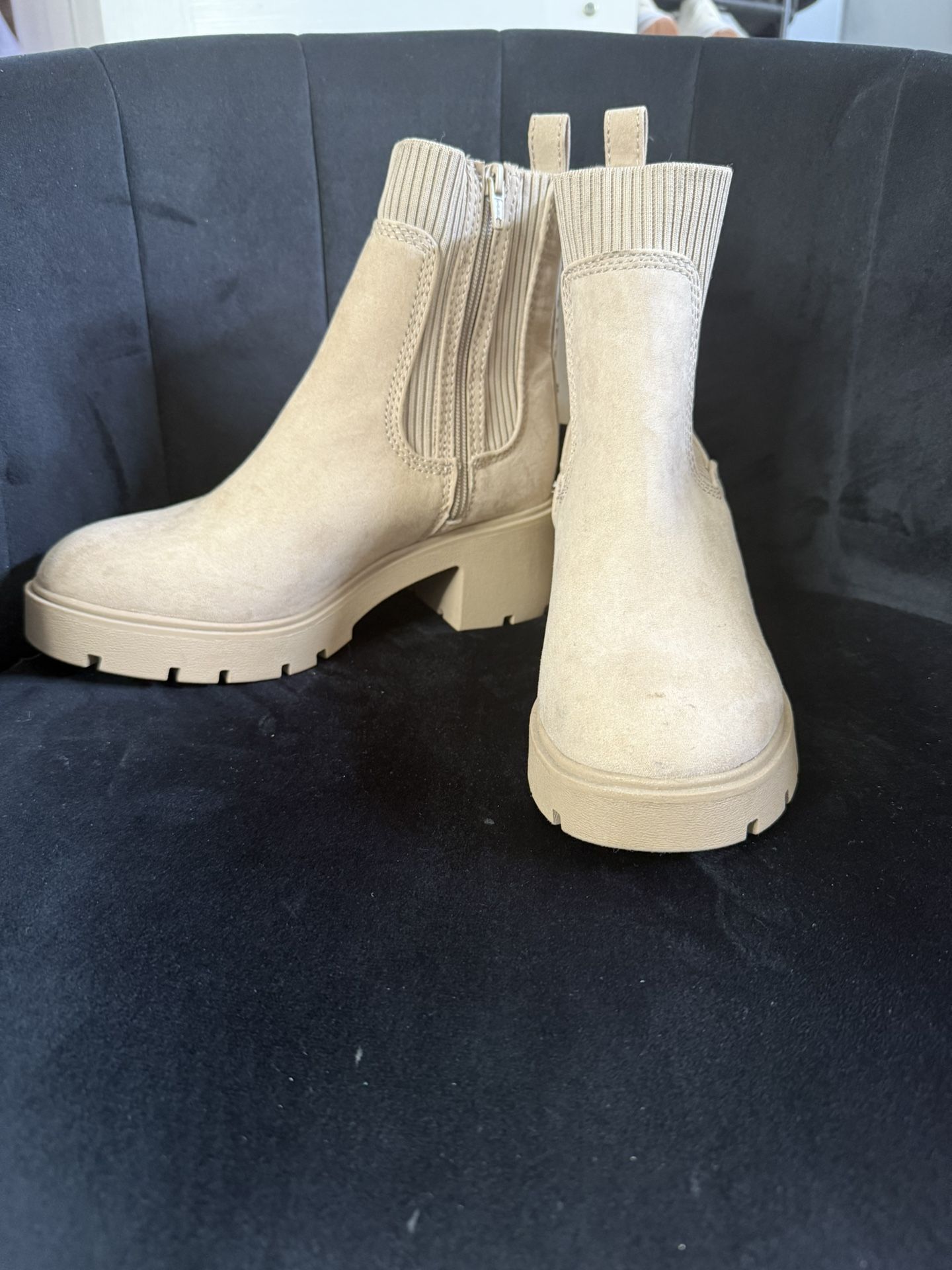 Nude Boots