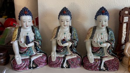 Set of 3 Chinese Famille Rose Porcelain Buddha Figurines — Seated Bodhisattva Statues, Colorful Hand-Painted