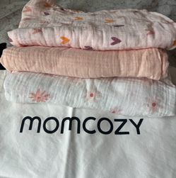 swaddle blankets