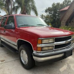 1997 Chevrolet Tahoe LT 4x4 Low Miles 