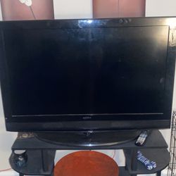  Tv Like New For Sale (negotiable)