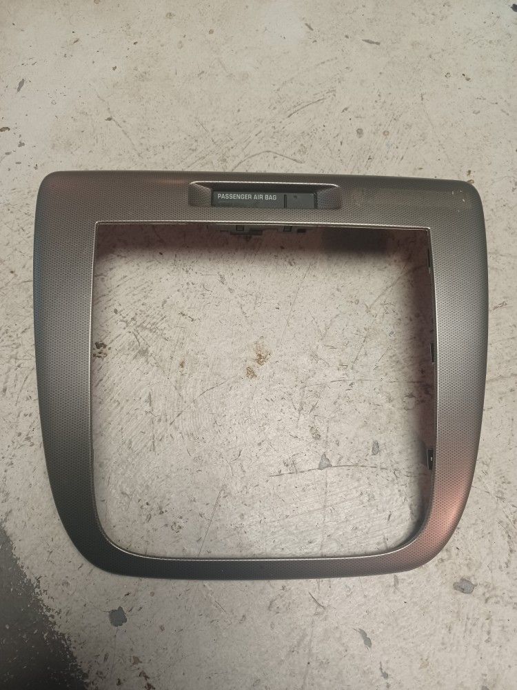 2012 Impala Stereo Bezel