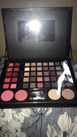 Make up palette