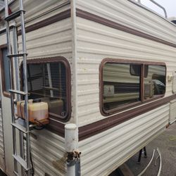 Truck Camper