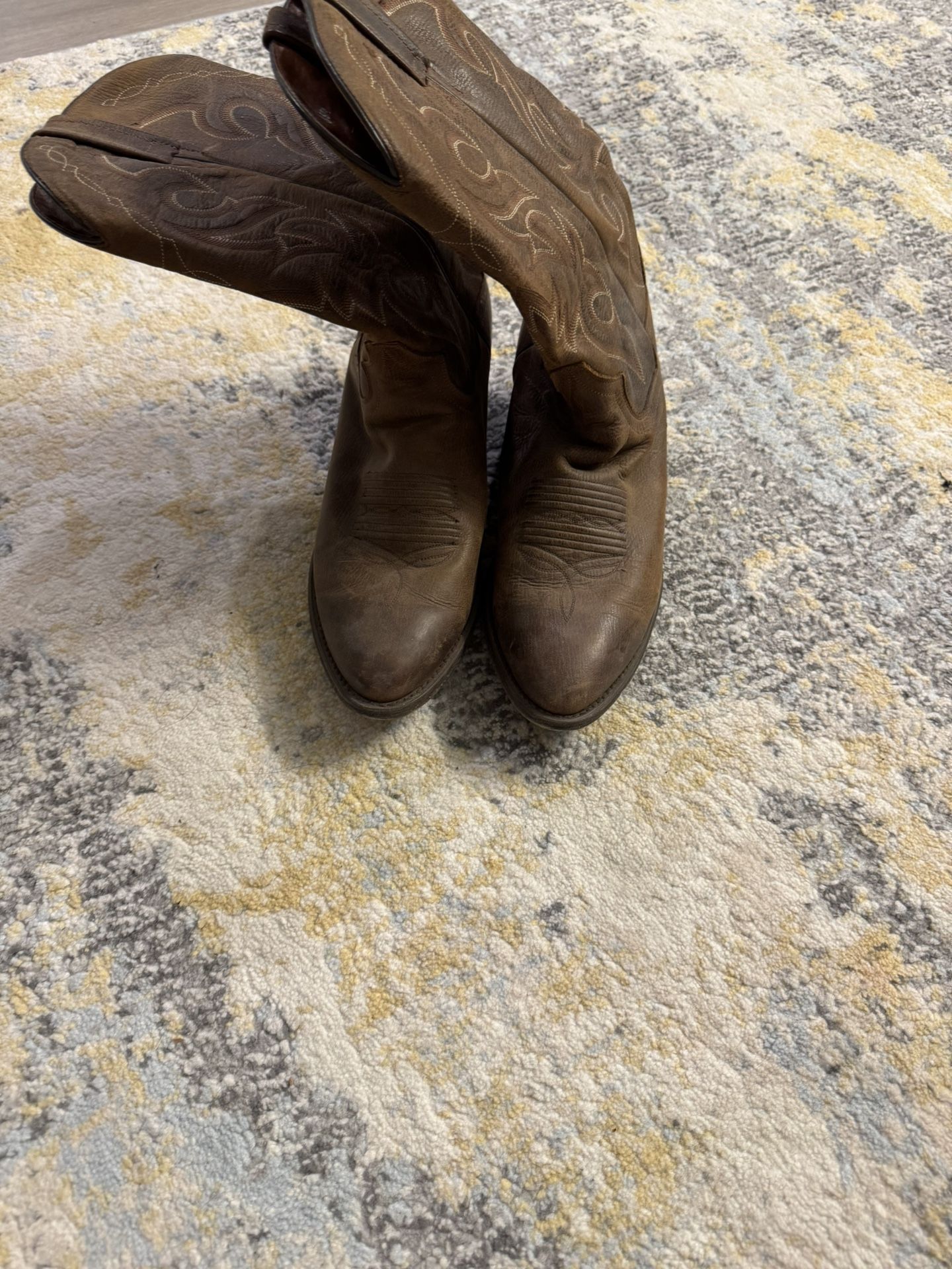 Size 10.5 Dan Post Cowboy Boots