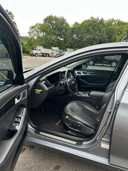 2016 Hyundai Genesis