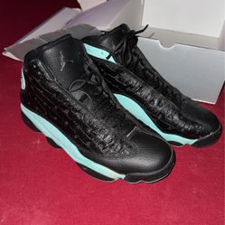 Air Jordan 13 Retro Size 13 “Island Green”