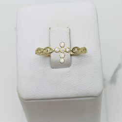 ❤️ 14k solid gold women’s ring  ❤️ Size 8.25 ❤️ cross. Anillo En Oro De Cruz 