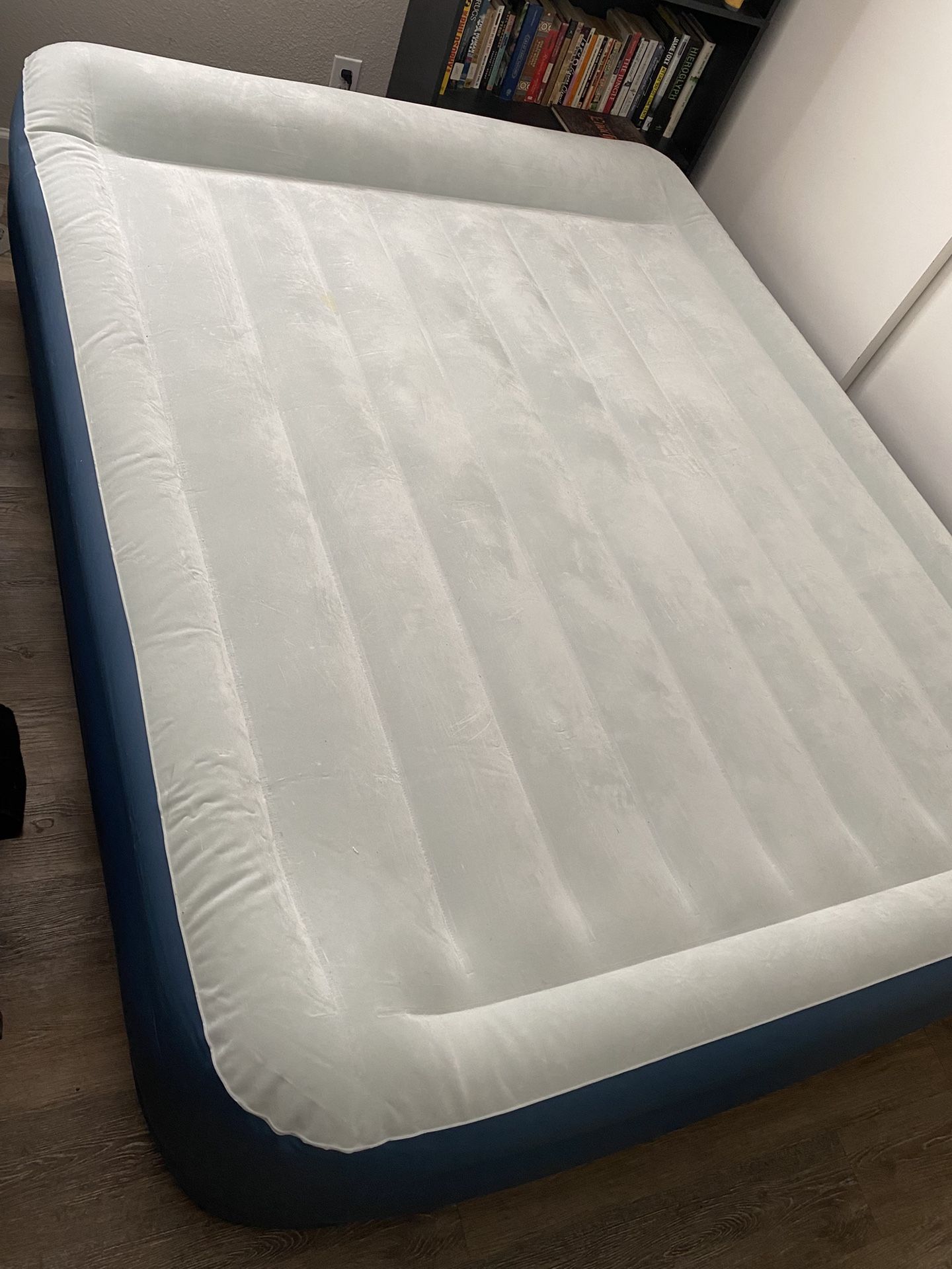 Queen Size air mattress