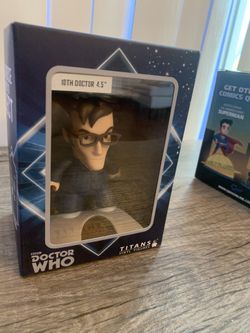 Doctor Who Vinyl Figure