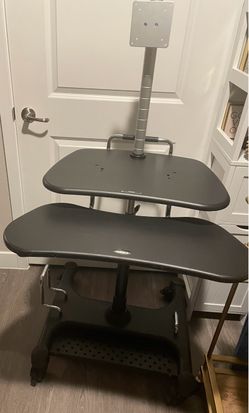 Computer desk with Monitor mount screen $50