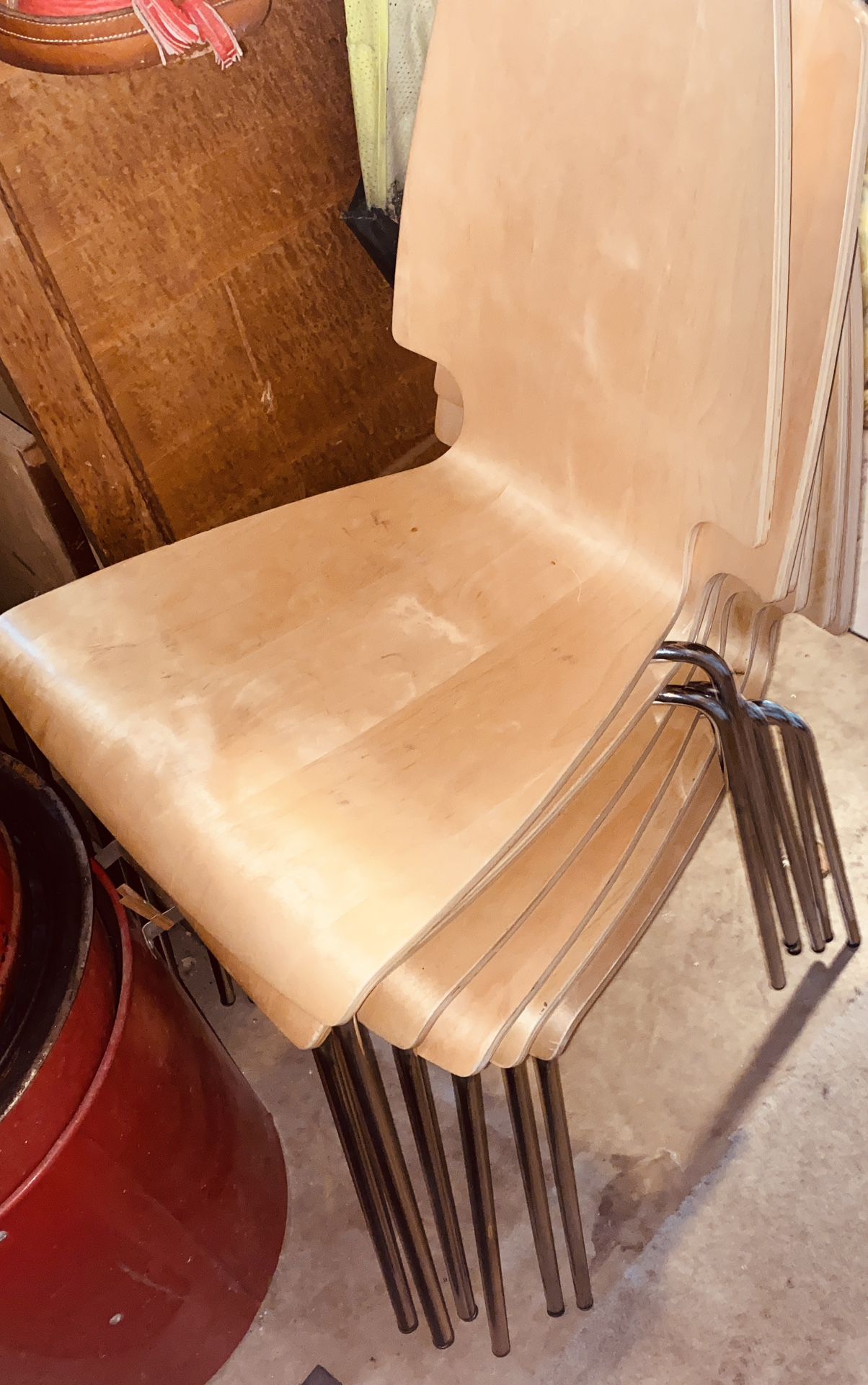 6 Good Chairs Available 
