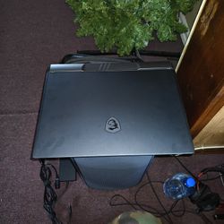 i9 -14900HX 2.20Ghz 32b Memory. RTX 4070 Laptop