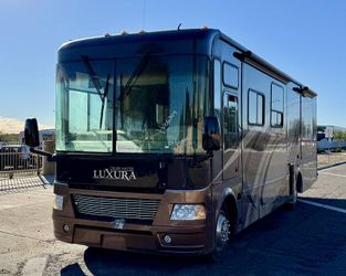 AUCTION SAT 3PM - 2006 Gerogie Boy Cruise Master Luxura 3640TS Motorhome with Three Slide Outs