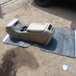 Tahoe Center Console
