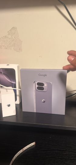 Google Pixel pro 10 Fold moonstone 256gb Unlocked brand new