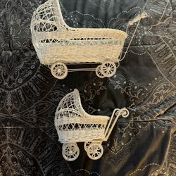 Wicker Bassinet Party Decor