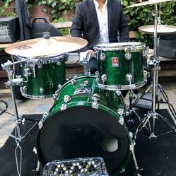 Classic Premier drums 