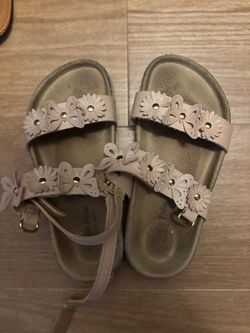 Girls sandals