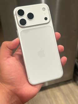iPhone 17 Pro Max AT&T