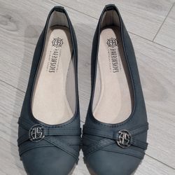 Harborsides Women's Alina Round Toe Ballet Flats memory foam