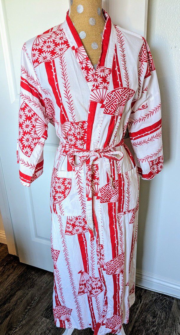 Ikat Printed Cotton kimono Robes, Soft and comfortable Bath robes, Med
Excellent condition, no flaws!