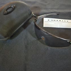 Oakley  Sun Glasses  