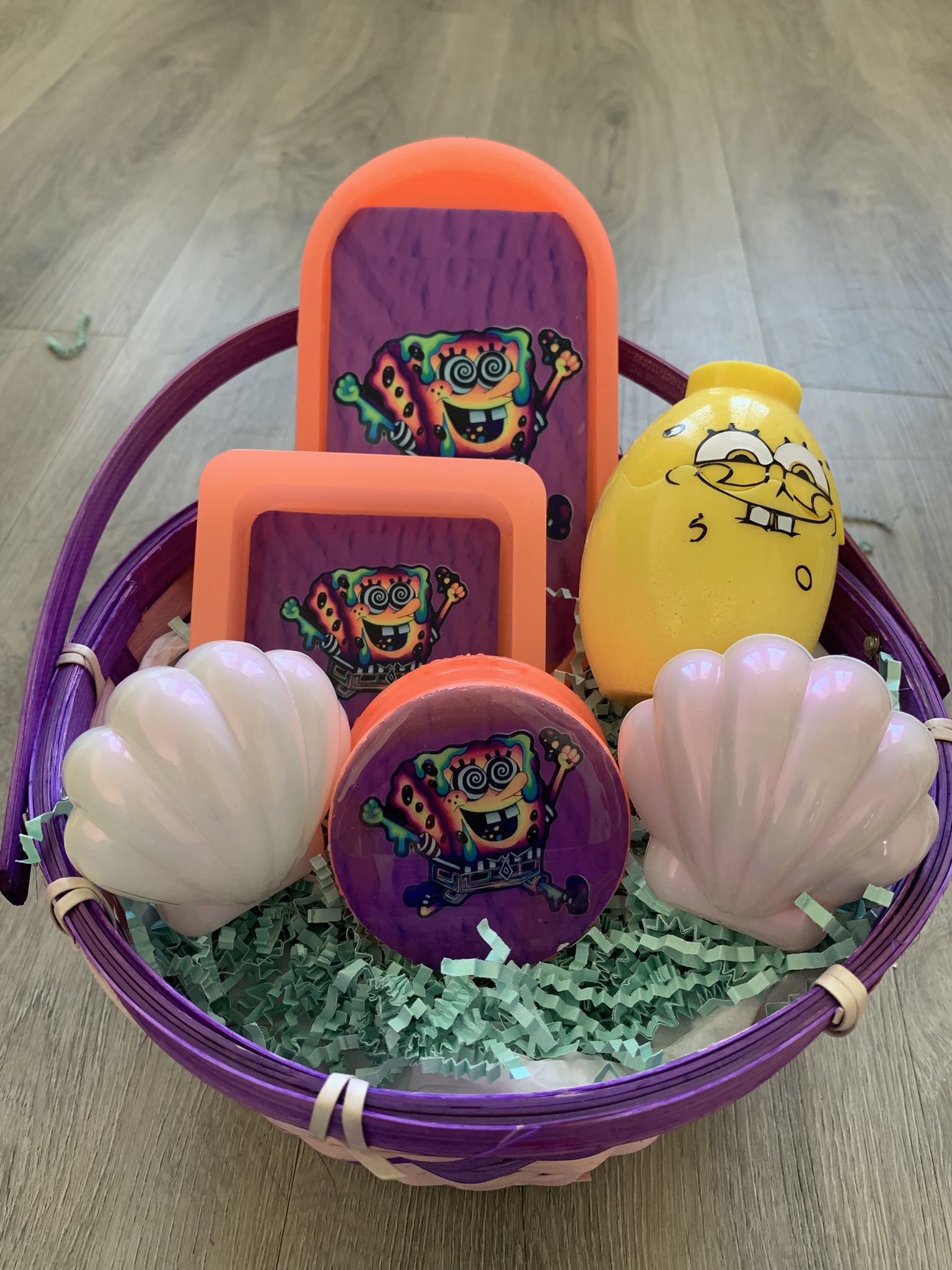 SpongeBob Easter Egg basket