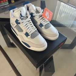 Jordan 4’s Military Blue