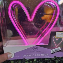 West & Arrow Acrylic LED Neon Heart Light