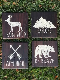Set of 4 signs.