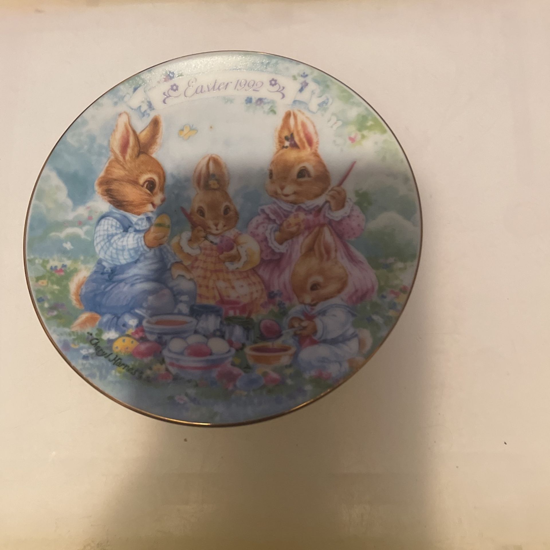 Avon (1992) Easter Plate 
