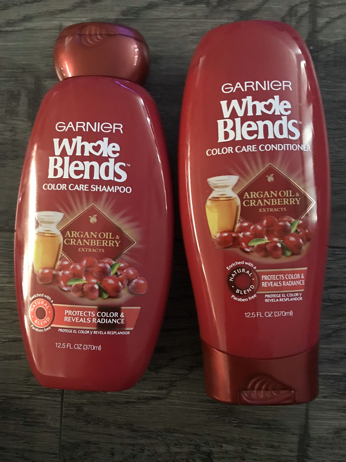 Garnier whole blends Argan oil & cranberry shampoo and conditioner set