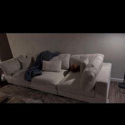 Couch NEED GONE ASAP