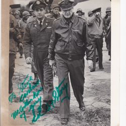 General Douglas MacArthur’s Signed / Inscribed 8x10 Photograph