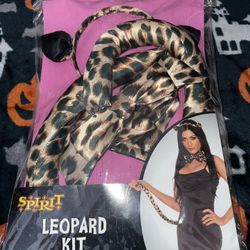 Halloween Leopard Kit