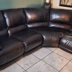 Sectional Couch W/2 Power Recliners