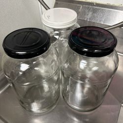 Botes De Cristal $10 Dolares Cada Uno