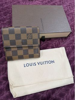 PRELoVEd authentic Compact Wallet