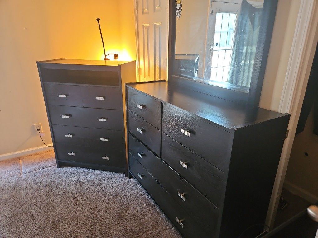 Bedroom Dresser