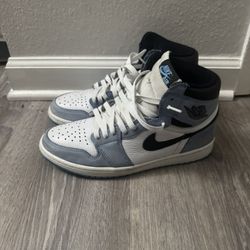University blue Jordan 1 OG Size 9 m