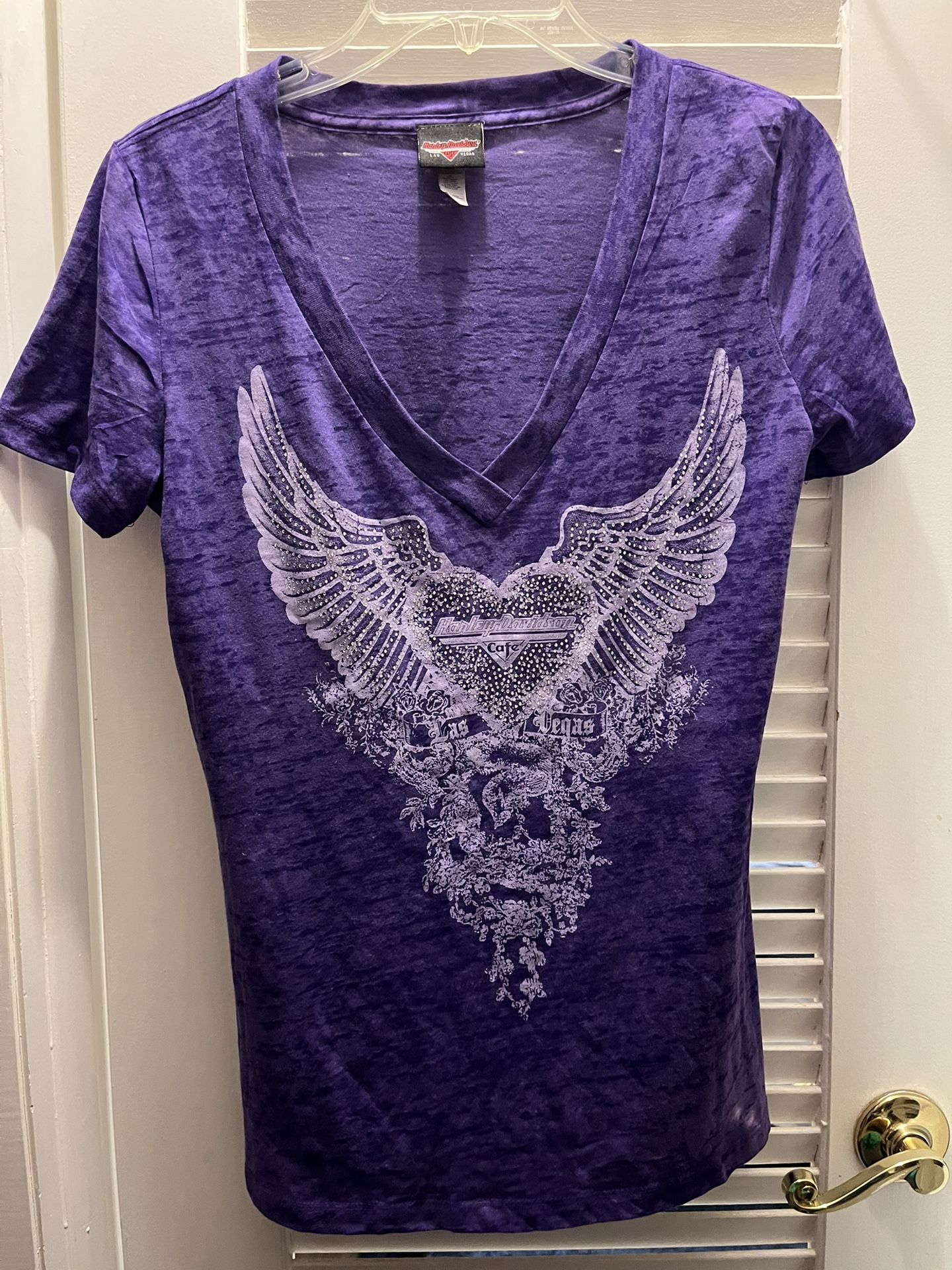 Women’s Harley Davidson V-neck Tee XL