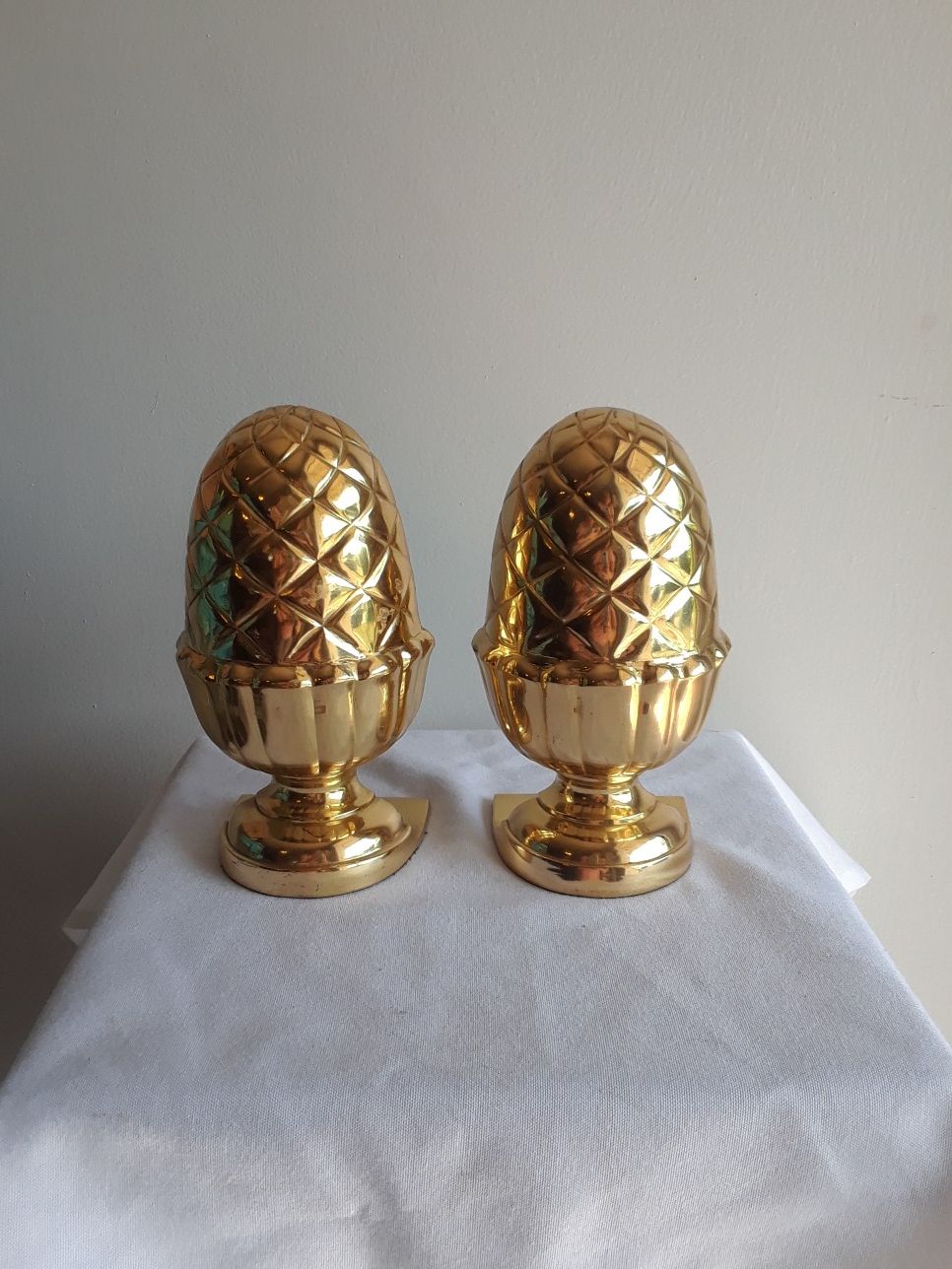 Vintage brass acorn bookends from the 60s