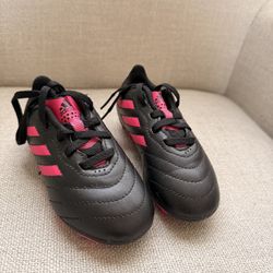 Toodler Soccer Shoes 