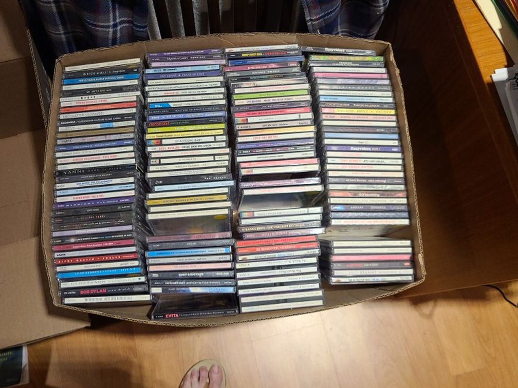 CDs 192 Various