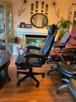GAMING  OFFICE  CHAIR  FOR  SALE