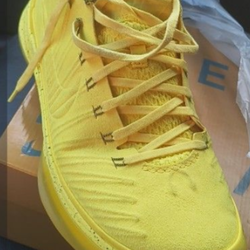 Kobe Ad optimism Nike men's 10