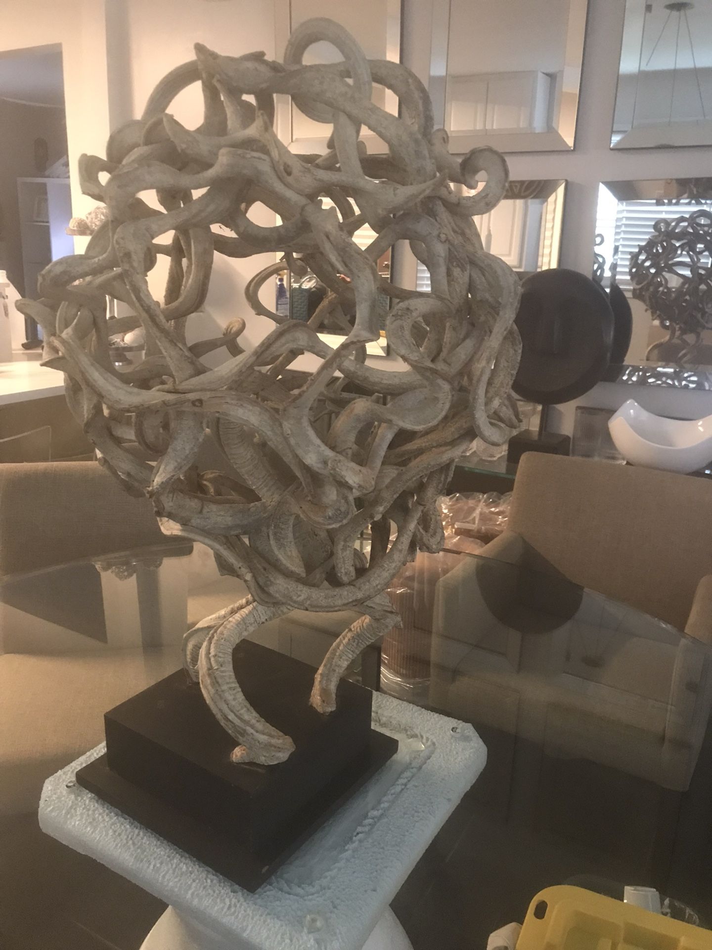 Mounted Natural Root Ball