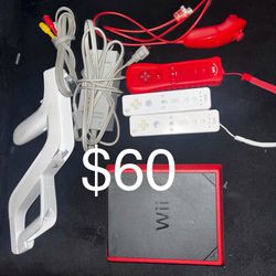Nintendo Wii Mini  W Controllers And Games 
