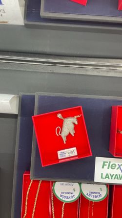 Bull pendant